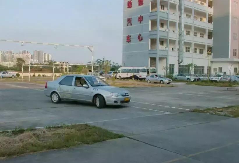 南宁驾校学车,南宁学车哪个驾校好