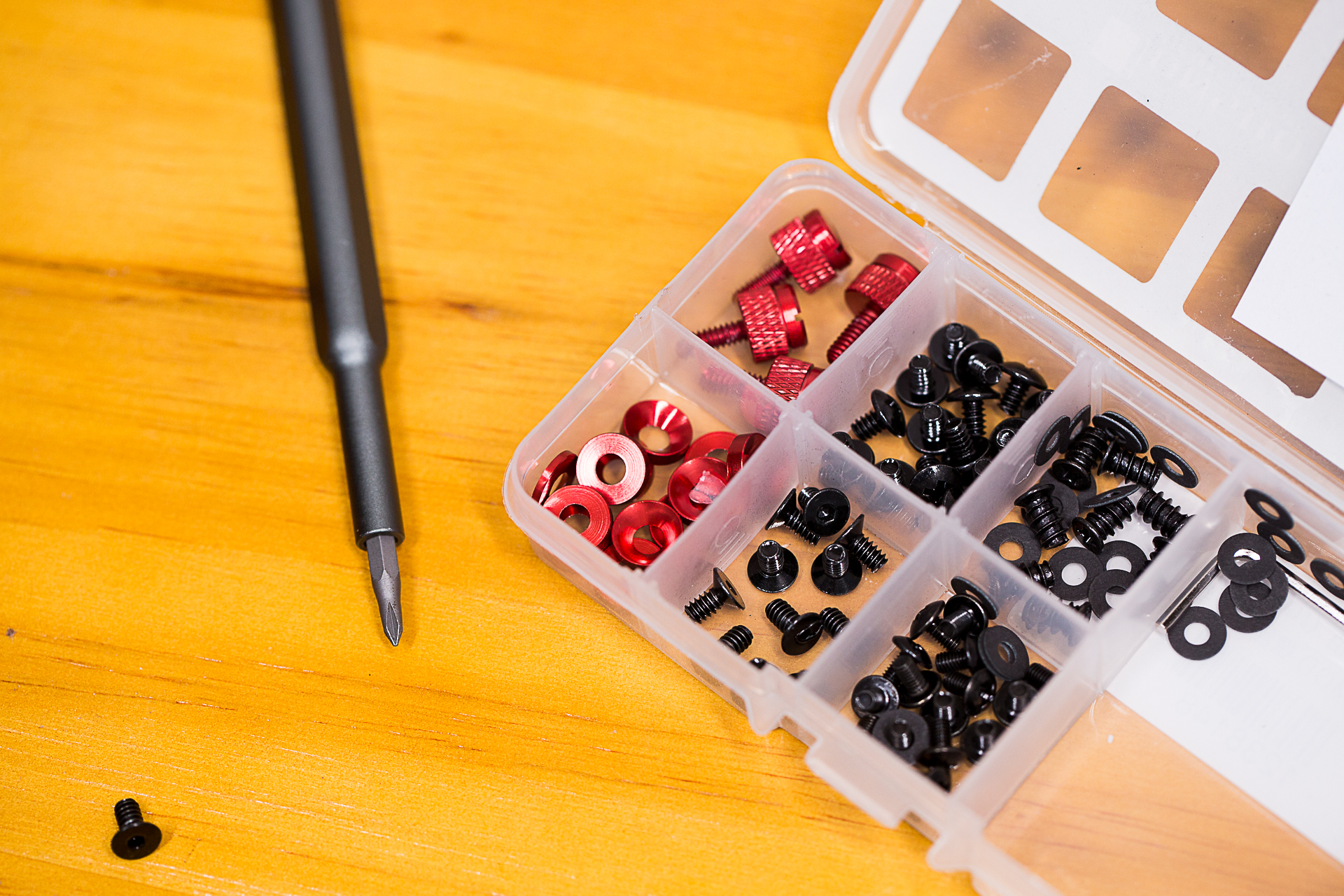 i9-9900K+5600XT主机日常是更适合工作还是游戏？MOD机箱装机分享