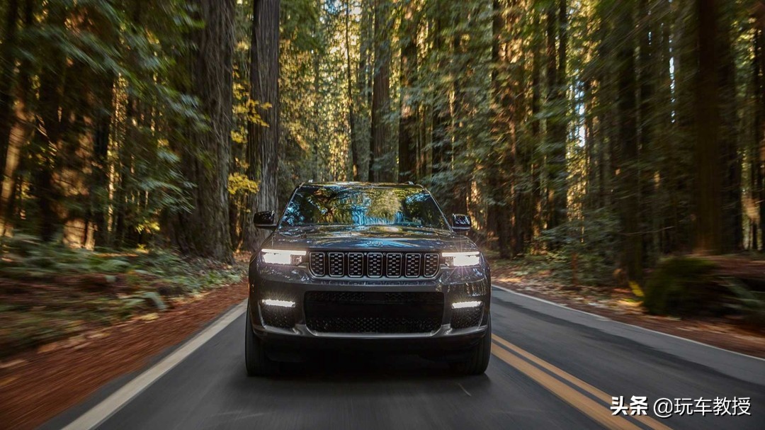 10年大切诺基改新款,10年的大切诺基值得买吗