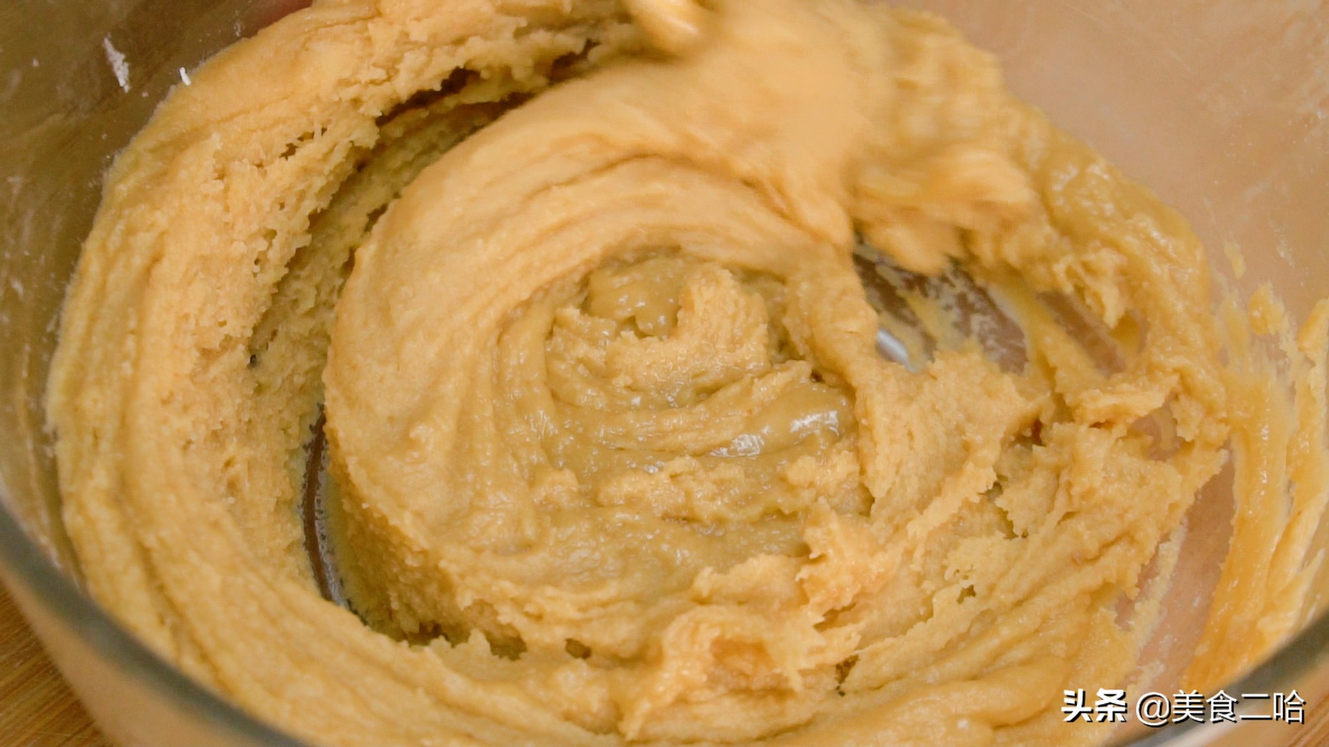 怎样做千层饼烧饼教学,千层酥烧饼制作教程