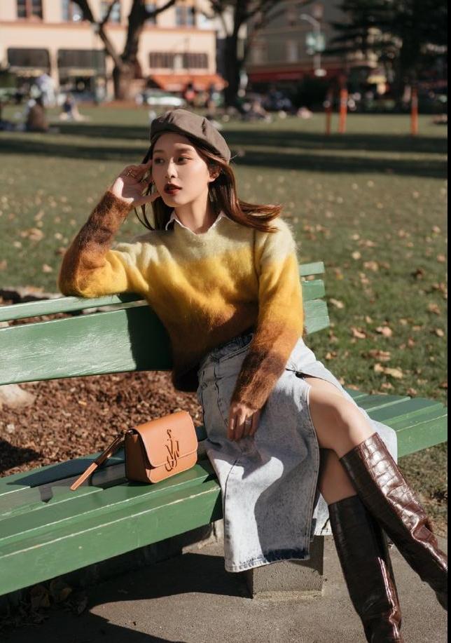 枫叶适合什么颜色的衣服,红叶穿什么颜色衣服好看