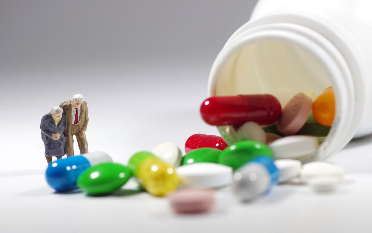 海绵状血管瘤分为多种疾病类型，临床症状各不相同，尽早治疗为好