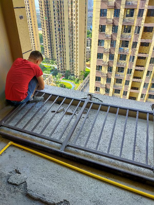 益阳隔热断桥窗,益阳保利香槟国际样板房