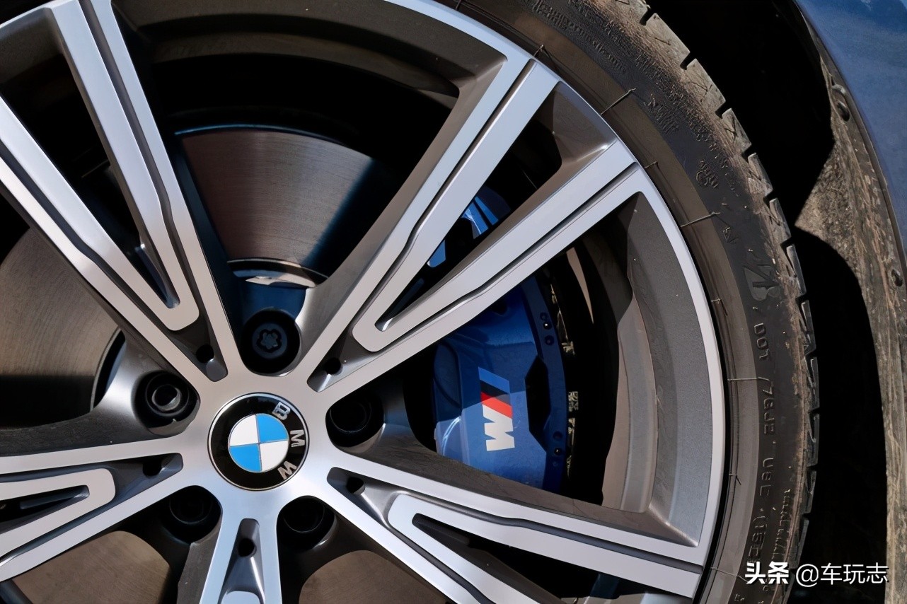 试驾宝马4系四门轿跑车2021款,宝马全新bmw4系双门轿跑车多少钱