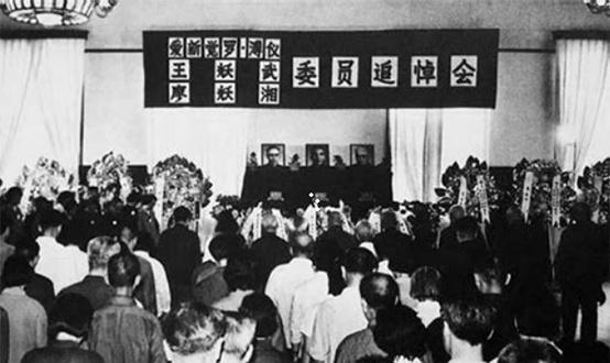 末代皇帝溥仪罪过那么大，为何毛主席却不杀他，反而还优待他？