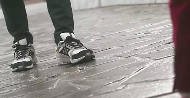 十大必买鞋包排行榜,十大必买经典款包包鞋