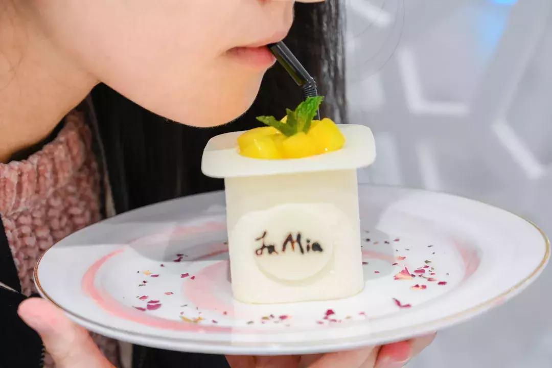 LAMIA甜物博物馆の圣诞限定来了，以爱和节日的名义，享受甜蜜~