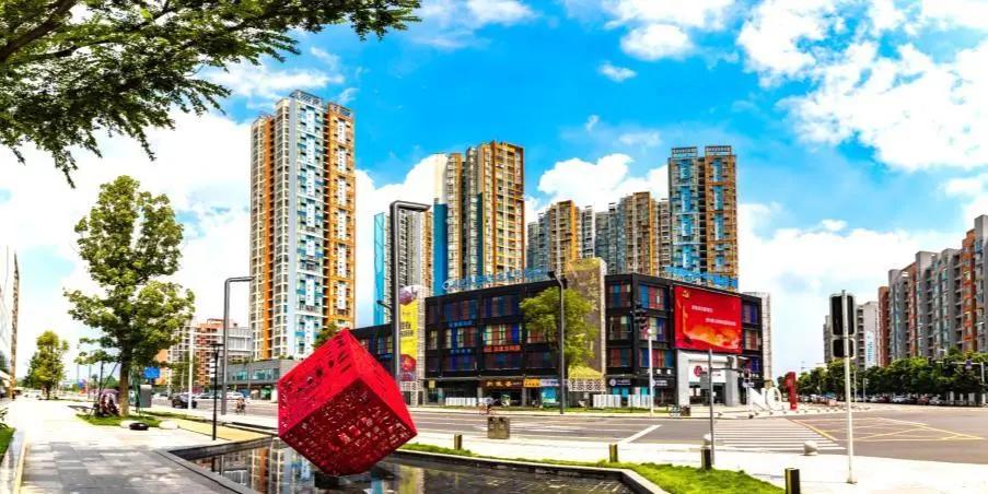 你好，我叫郫都，这是我的最新简历