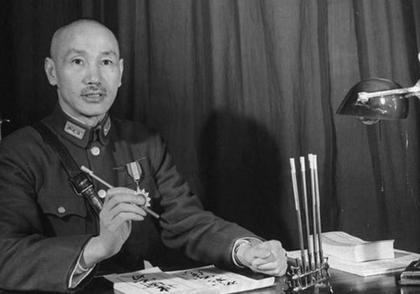 1949年，美国是怎样计划分离台湾的？机密文件解禁，杜鲁门密谋
