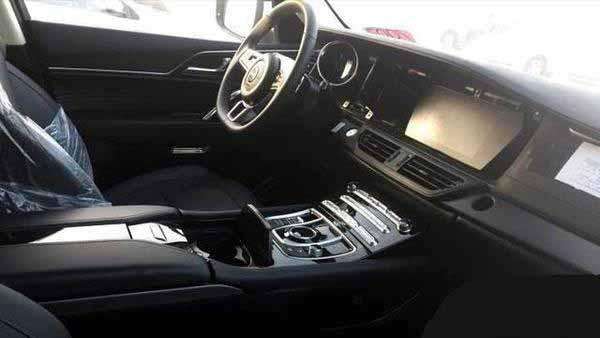 众泰仿路虎是哪一款,众泰跟路虎一模一样的车