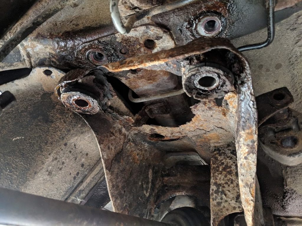 斯巴鲁翼豹2.0r两厢二手能入手吗,2006斯巴鲁翼豹二手多少钱