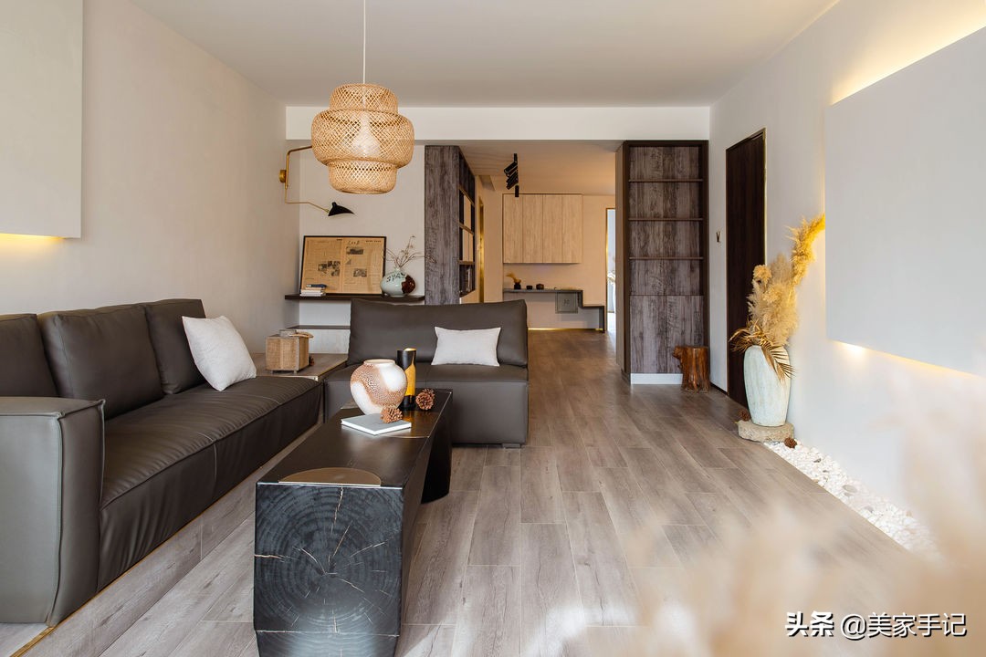 北京一对夫妻花2年装修20万,一对北京夫妻12年极简生活