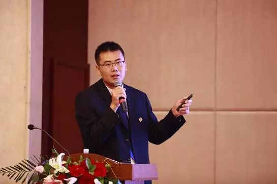 为养殖场提供最好的服务,为养殖场提供饲料