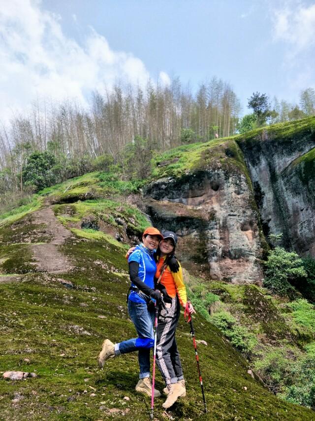 徒步，攀岩，入得山中便是仙