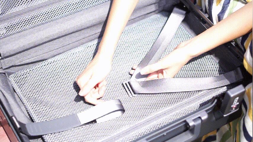 粗铝框设计，TSA密码锁，地平线8号行李箱，出差旅行好伙伴