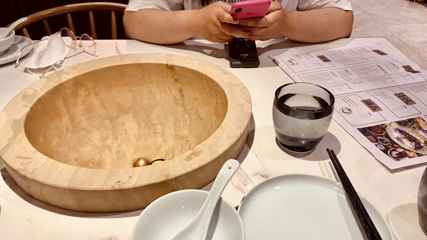 云南蒸汽石锅鱼你吃过吗,揭秘云南蒸汽石锅鱼