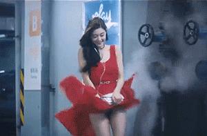 李成敏身材写真照片,拥有魔鬼身材的李成敏