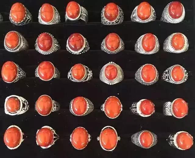 南红戒指哪种最好用,南红戒指怎么镶嵌好