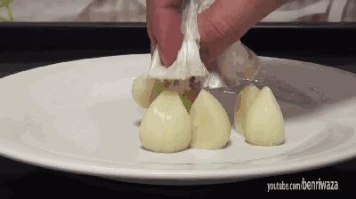 10种东西不能放进微波炉里,爸妈关注这四种食物不能吃