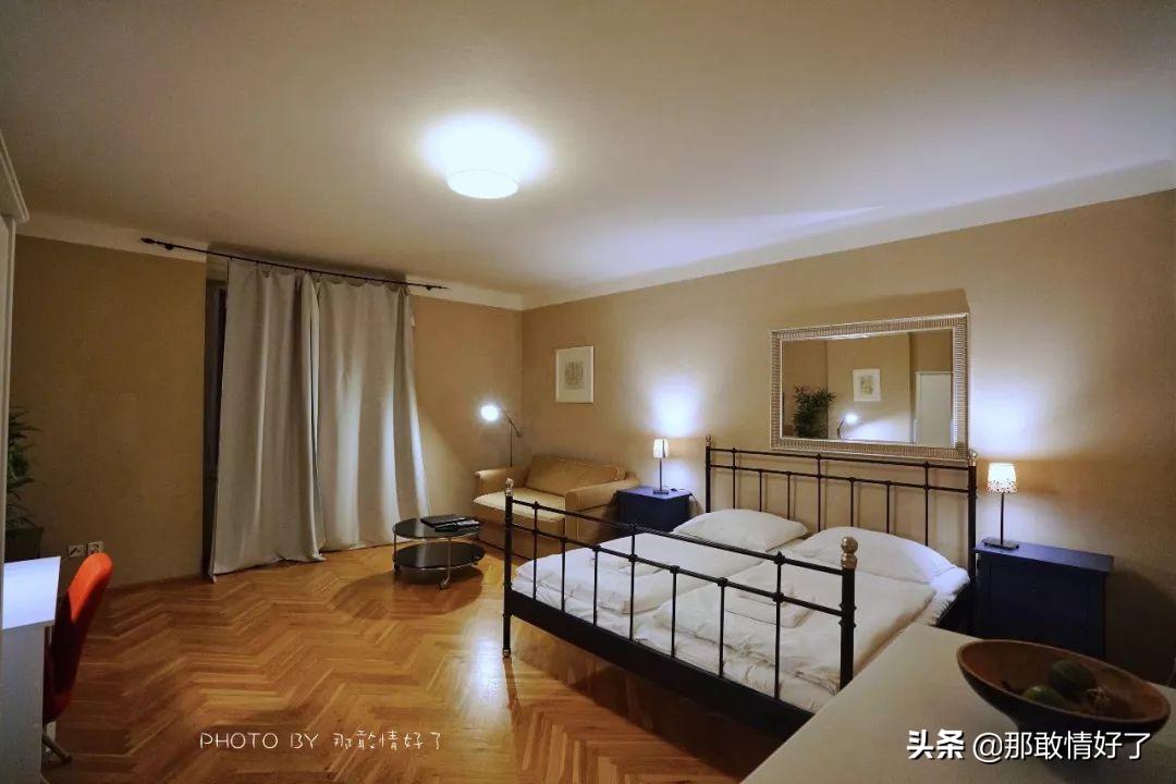 捷克鼹鼠玩具店,布拉格鼹鼠玩具店