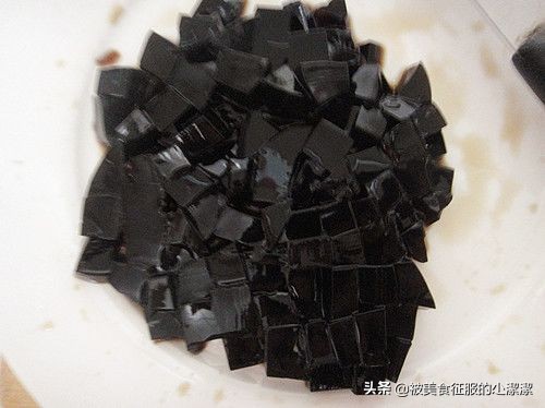 夏日教你做解渴好吃的,夏日水果捞制作方法摆摊