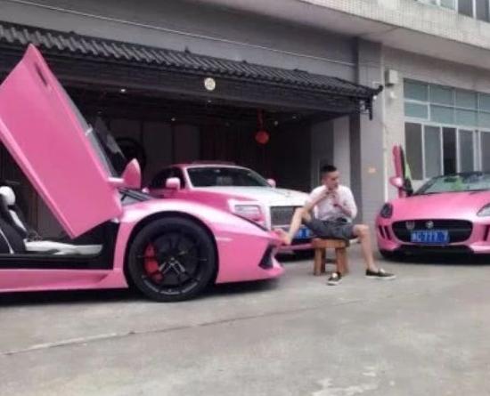 站在金字塔巅峰的男人,站在人生巅峰上的男人