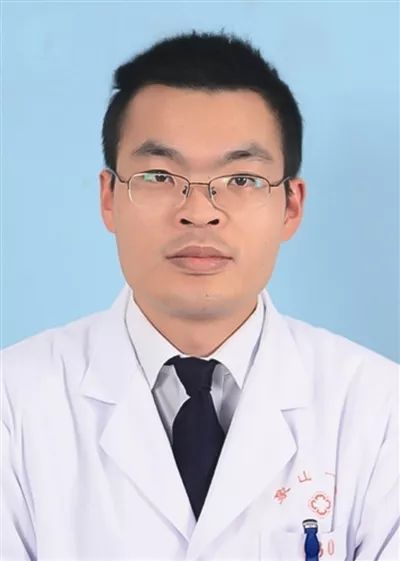 向广大患者致以新春的问候,向全国广大医务者恭喜医师节