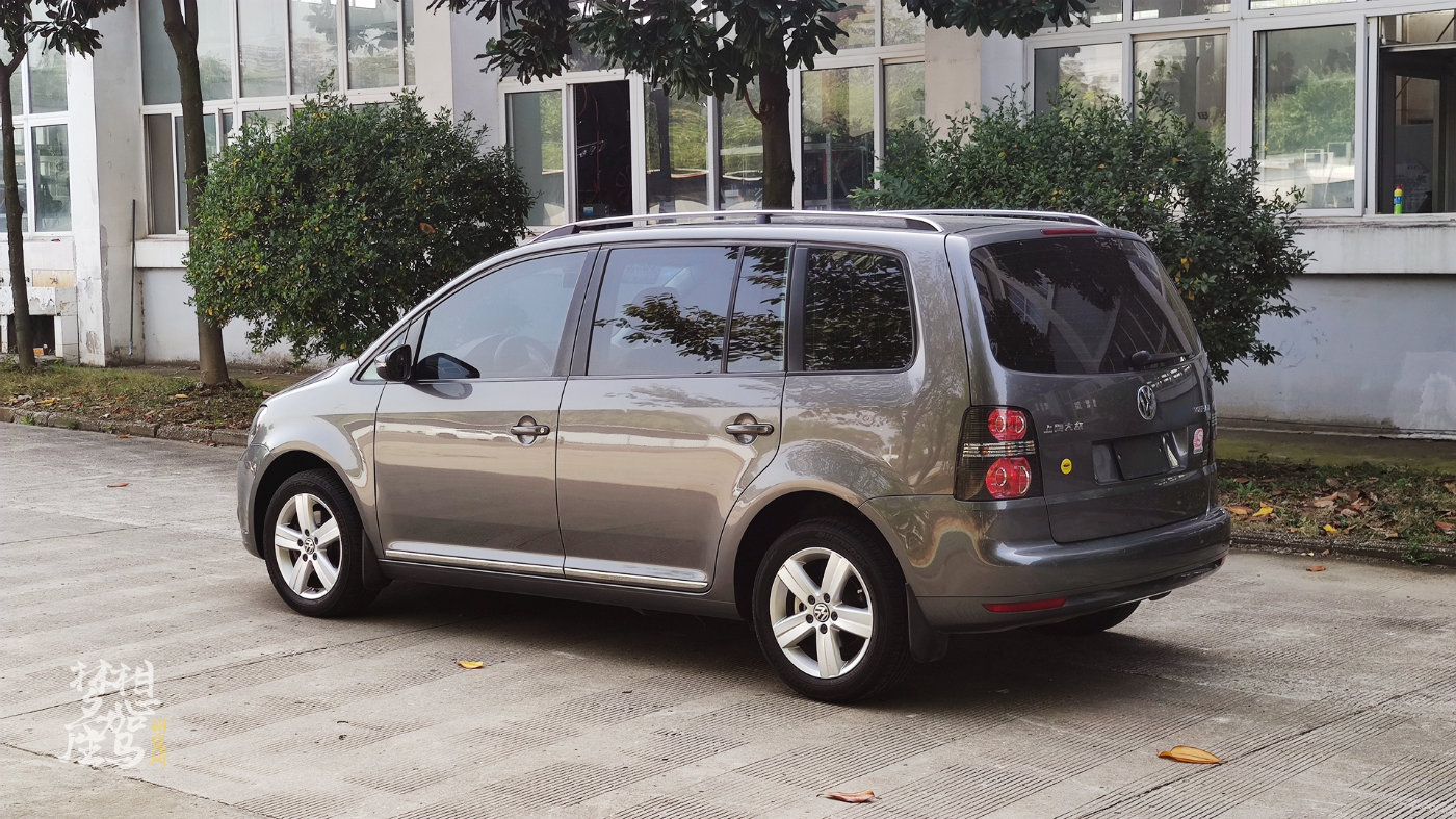 高尔夫途安2024全新款,大众大高尔夫