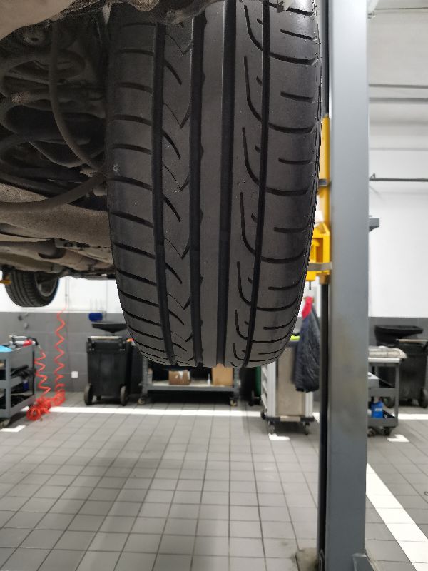 18款别克君越都换的什么轮胎,别克君越现在用什么轮胎