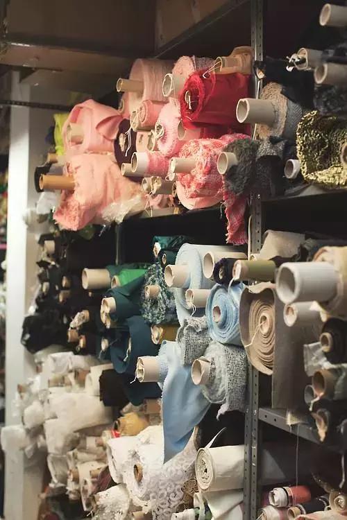 你真的知道什么是服装尾货吗,你们真的了解设计吗