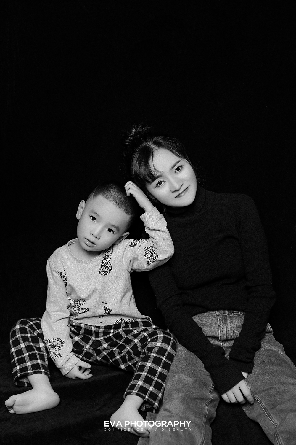 她说：生完孩子老了10岁，头发只有之前的一半……