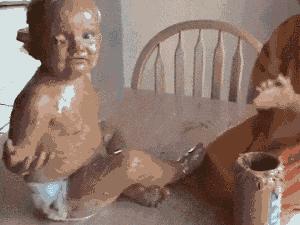 不是“脏”！孩子脖子一圈黑，妈妈用清洁球都擦洗不掉……