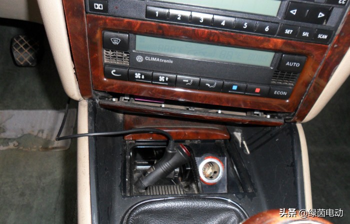 操控之王越野车,玩转20款大众宝来