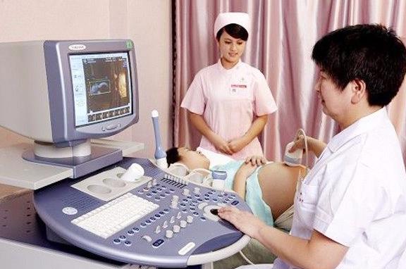 产检正常生孩子的时候大出血,生完孩子6个月了断断续续出血