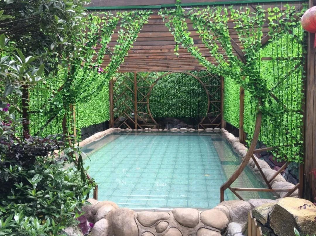 经过扶贫改造后乡村大变样,脱贫攻坚乡村旧貌