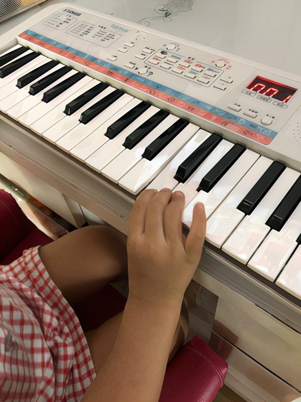 雅马哈pss-f30教程视频,雅马哈psr343电子琴中文说明书