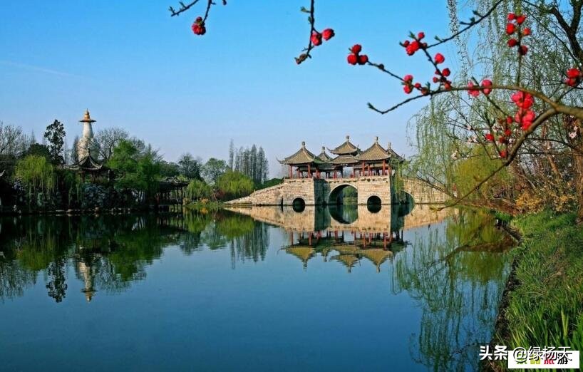 板桥轶事的书法作品,郑板桥扬州八怪三个方面世称三绝