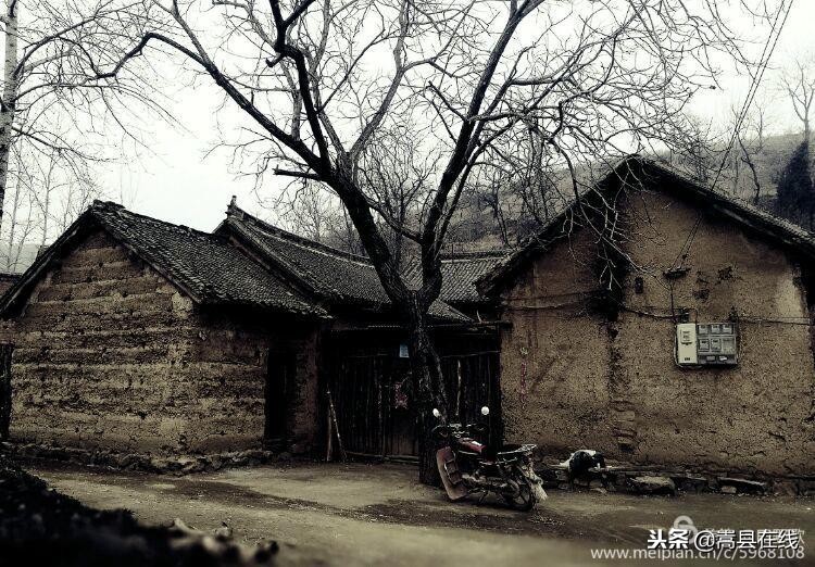 航拍闫庄镇街景,嵩县闫庄图片