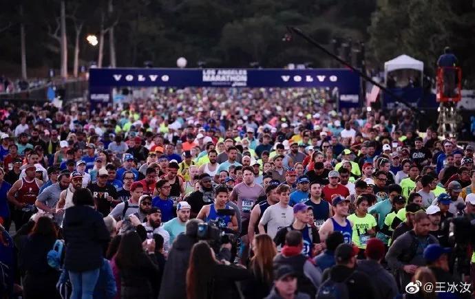 洛杉矶3万人马拉松,洛杉矶万人马拉松比赛