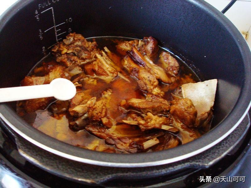 羊肉怎么炖不膻还好吃,羊肉老是煮不熟很柴