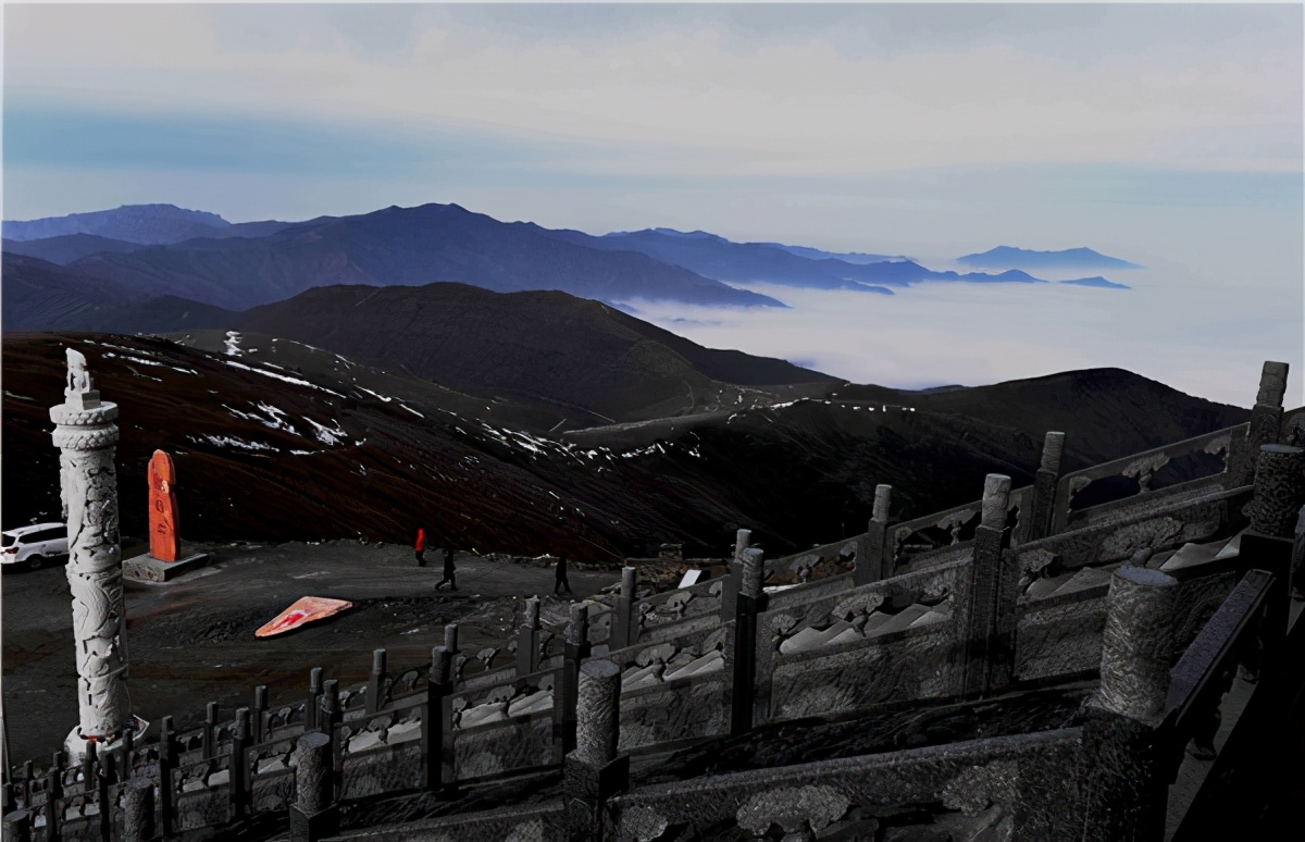五台山文殊菩萨道场在哪个寺,五台山文殊菩萨道场佛像图片