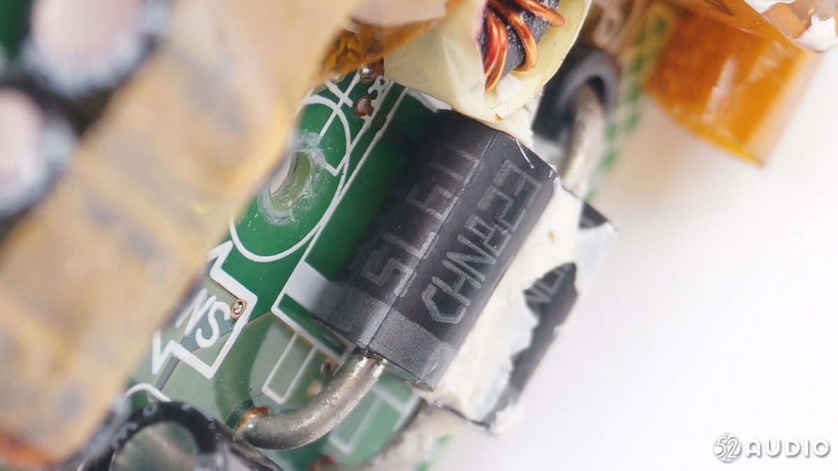 拆解苹果Homepod二代音箱,拆解苹果homepod2代