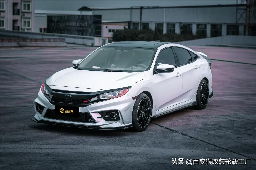 思域最新颜色改色,思域亮黑改色