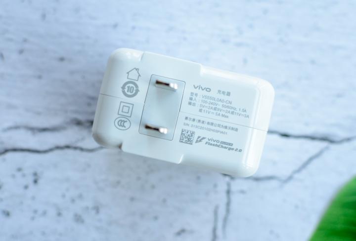 生而强悍vivoiqoo新品全面解读,iqoo3全面曝光配置任性问鼎旗舰