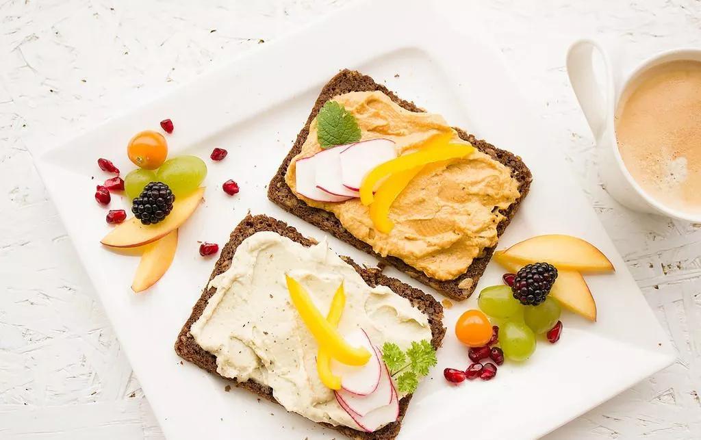 吃了苹果的籽后会中毒吗,苹果籽吃了能致死吗