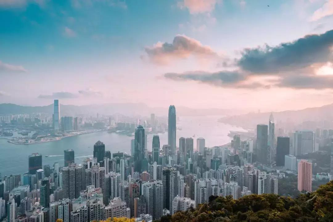去香港旅游住在哪里性价比最高,香港旅游繁华地段