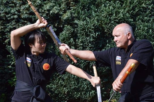 泰国的传统工具,泰国弯刀有几种版本