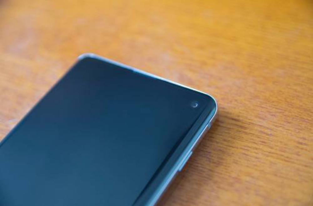 三星galaxys10打游戏,三星galaxys10哪些地方惊艳到你