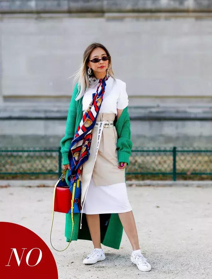 丝巾过时不,丝巾系的不只是精致时髦更是品味