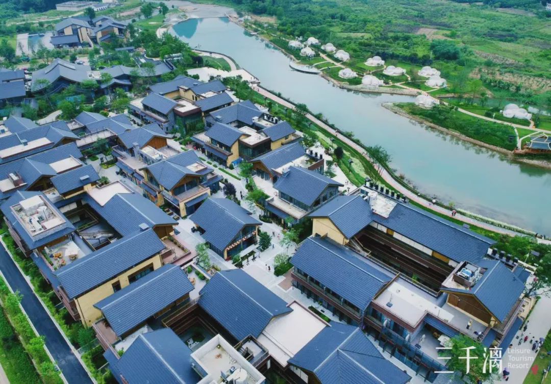 柳州周边迅速蹿红的江枫船屋别墅！天空之境简直美绝了